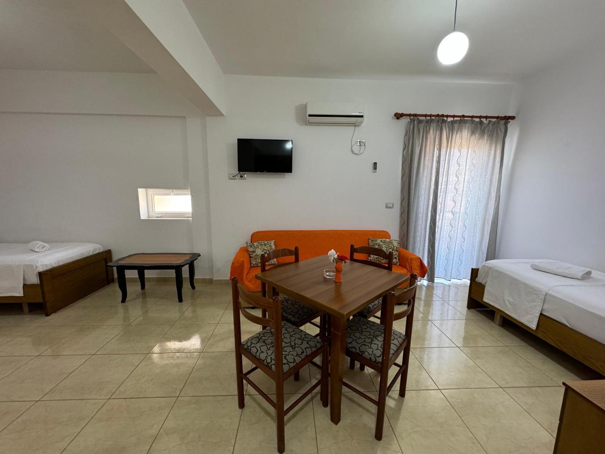 Aleksander Aparthotel Ksamil Ngoại thất bức ảnh