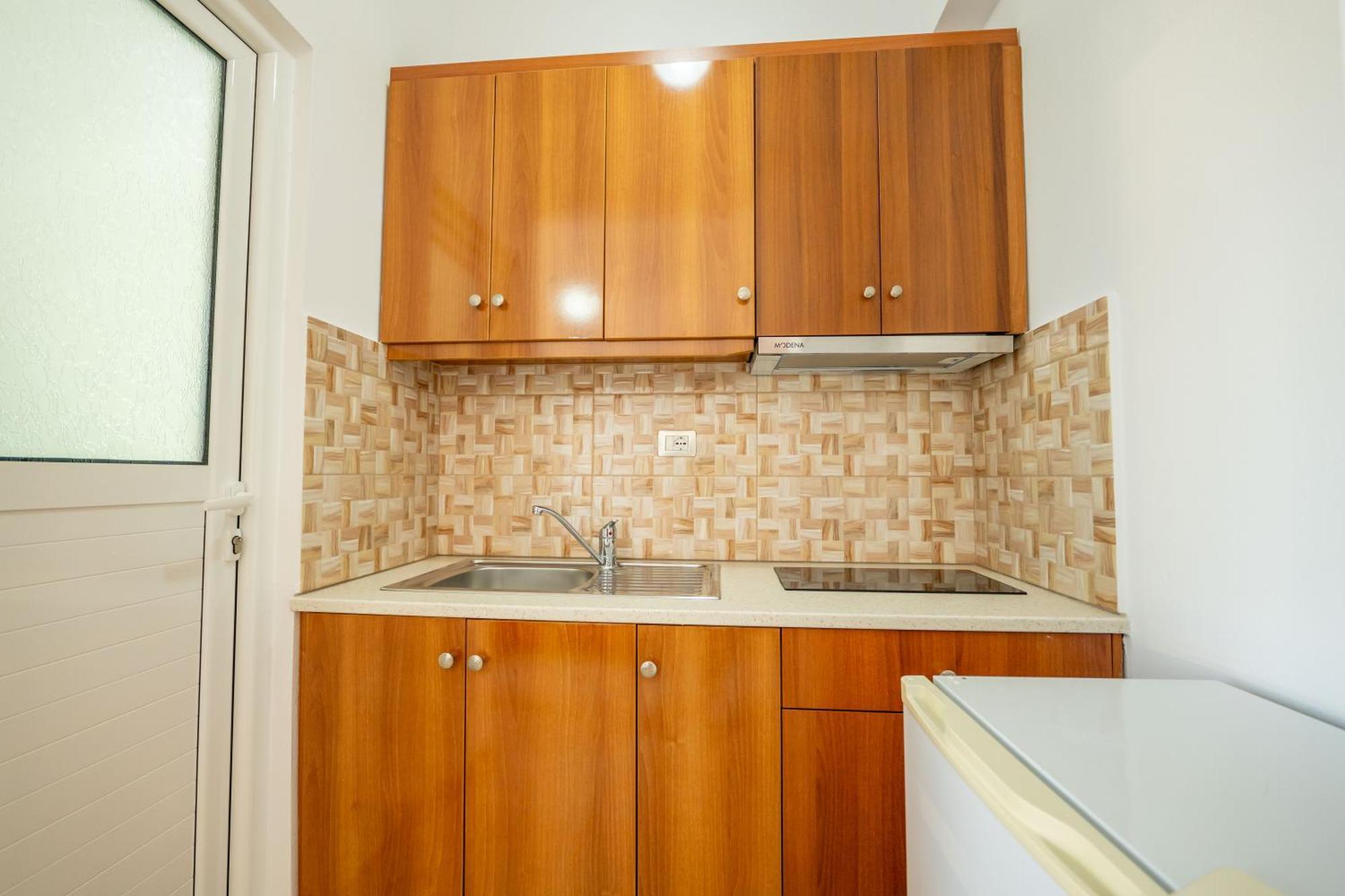 Aleksander Aparthotel Ksamil Ngoại thất bức ảnh